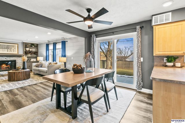 1917 S 167th Avenue Circle, Omaha, NE 68130