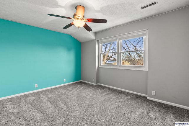 1917 S 167th Avenue Circle, Omaha, NE 68130