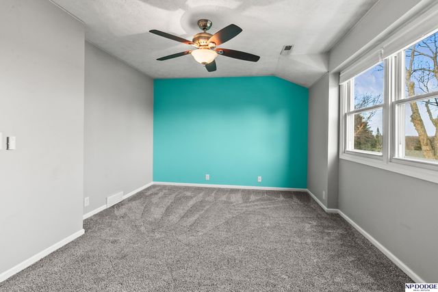 1917 S 167th Avenue Circle, Omaha, NE 68130