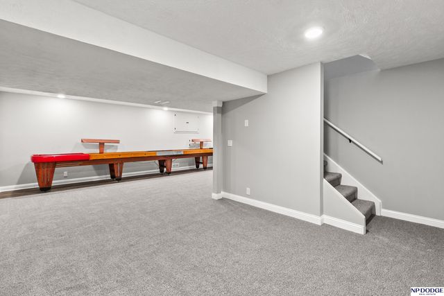 1917 S 167th Avenue Circle, Omaha, NE 68130