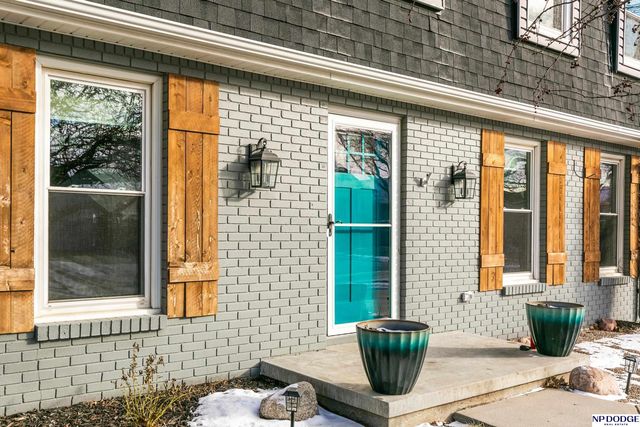 1917 S 167th Avenue Circle, Omaha, NE 68130