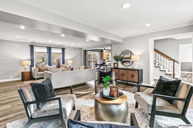 1917 S 167th Avenue Circle, Omaha, NE 68130