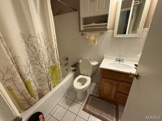 2640 Woodsage Drive, Florissant, MO 63033