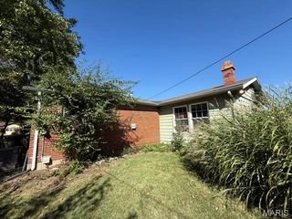 2640 Woodsage Drive, Florissant, MO 63033