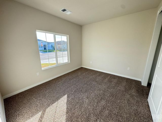 11016 Irontooth, Bakersfield, CA 93311