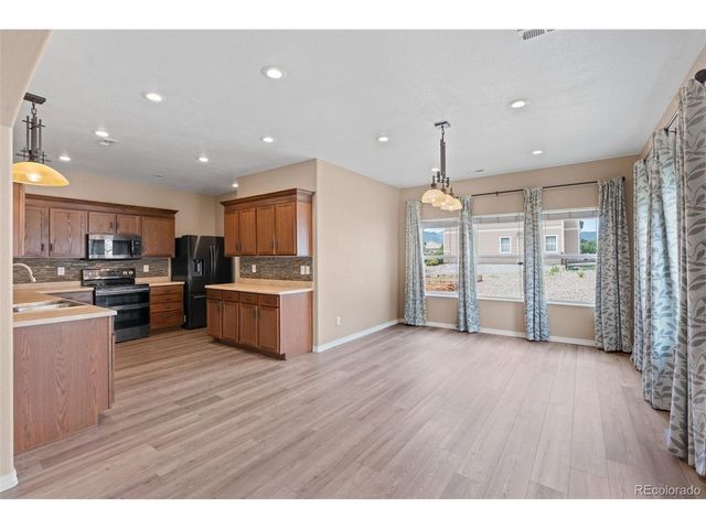 1295 Diamond Rim Dr, Colorado Springs, CO 80921