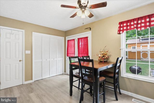 109 THOREAU DR, Inwood, WV 25428