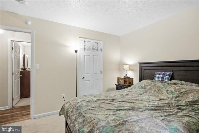 109 THOREAU DR, Inwood, WV 25428