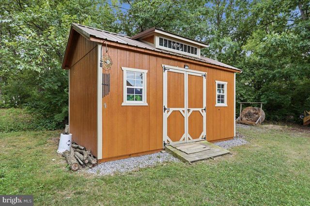 109 THOREAU DR, Inwood, WV 25428