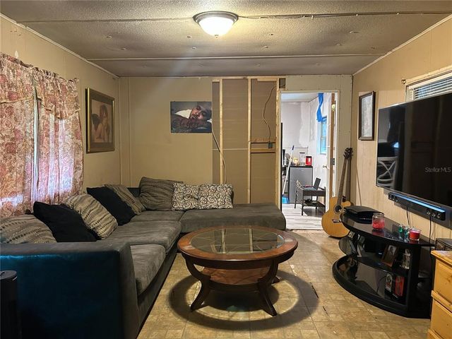 846 NASHVILLE ROAD, Lakeland, FL 33815