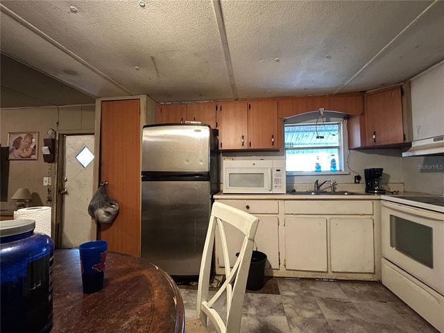 846 NASHVILLE ROAD, Lakeland, FL 33815