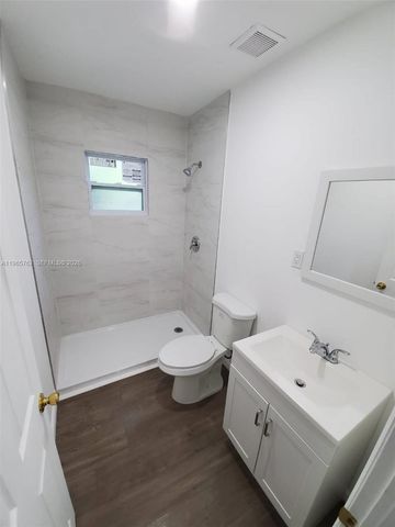 2425 NW 28th Street, Miami, FL 33142
