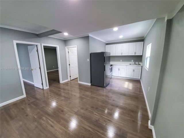 2425 NW 28th Street, Miami, FL 33142