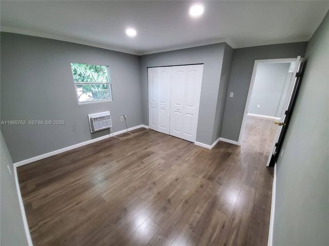 2425 NW 28th Street, Miami, FL 33142