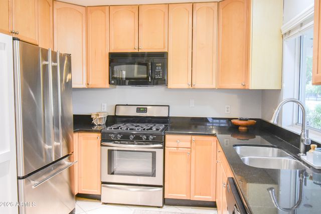 6219 N 11TH Avenue, Phoenix, AZ 85013