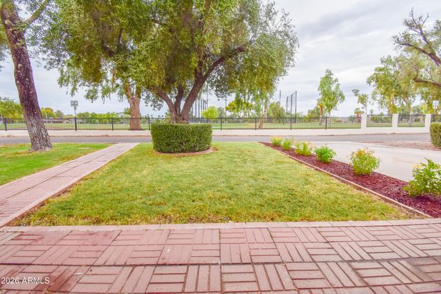 6219 N 11TH Avenue, Phoenix, AZ 85013