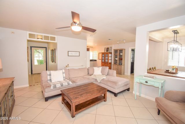 6219 N 11TH Avenue, Phoenix, AZ 85013