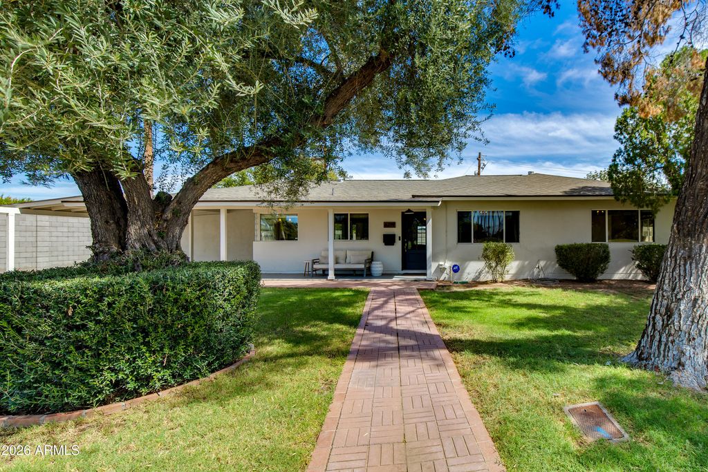 6219 N 11TH Avenue, Phoenix, AZ 85013 — photo 2