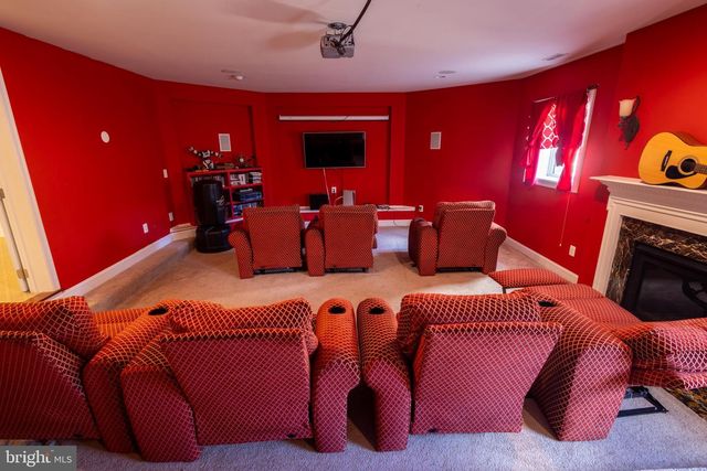 5717 OLD CLIFTON RD, Clifton, VA 20124