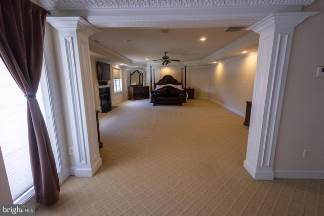 5717 OLD CLIFTON RD, Clifton, VA 20124