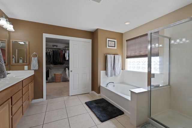 213 Paseo Vista Loop NE, Rio Rancho, NM 87124