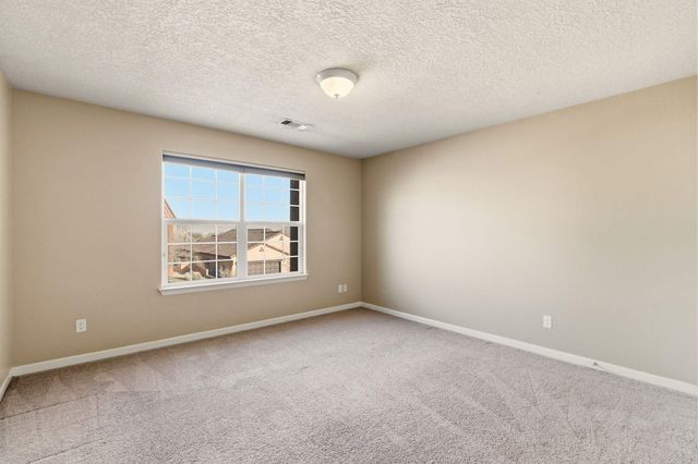 213 Paseo Vista Loop NE, Rio Rancho, NM 87124