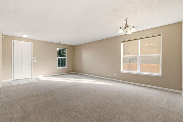 213 Paseo Vista Loop NE, Rio Rancho, NM 87124