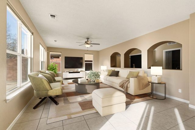 213 Paseo Vista Loop NE, Rio Rancho, NM 87124