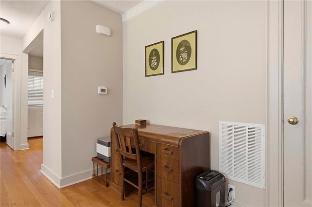 4514 Broadway Boulevard 2A, Kansas City, MO 64111
