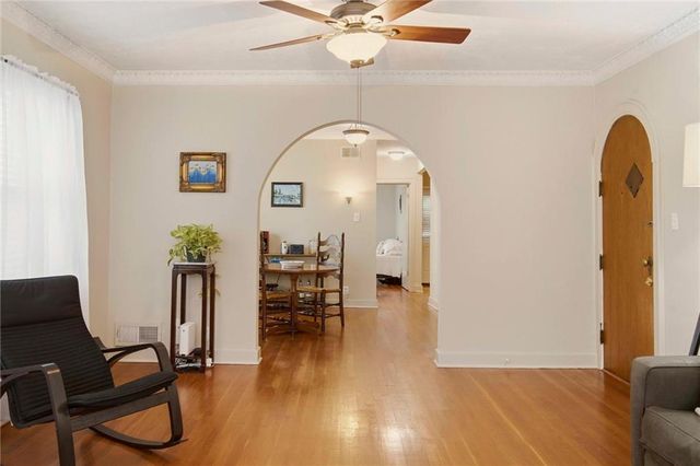 4514 Broadway Boulevard 2A, Kansas City, MO 64111