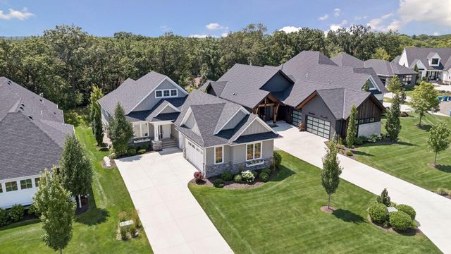 7100 Highland Court, Eden Prairie, MN 55346