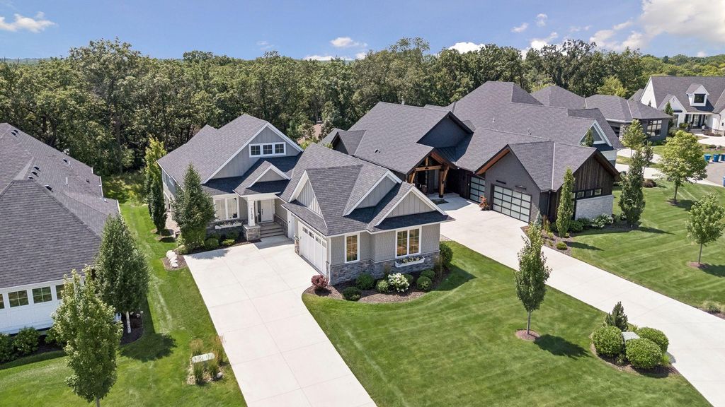 7100 Highland Court, Eden Prairie, MN 55346 — photo 4