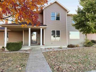 537 RICHMOND Drive, Chatham, IL 62629