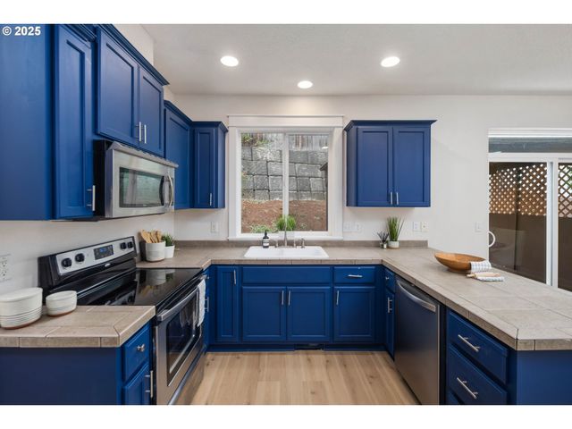 4585 Y St, Washougal, WA 98671