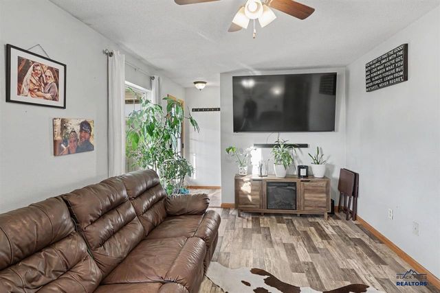 3403 12th Avenue, Spearfish, SD 57783
