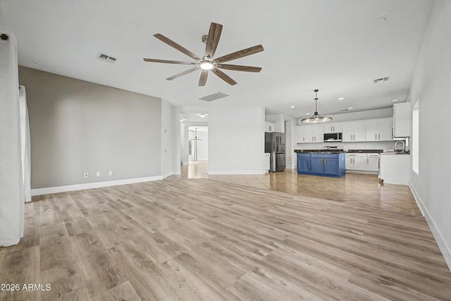 2117 N 94th Glen, Phoenix, AZ 85037