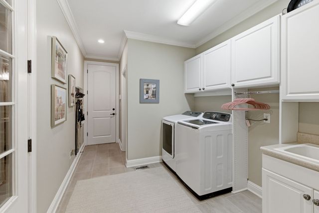 9421 Whittingham Dr, Brentwood, TN 37027