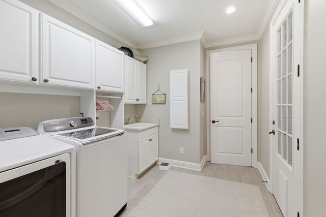 9421 Whittingham Dr, Brentwood, TN 37027