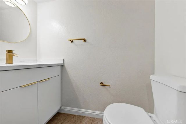 11360 166th 10, Cerritos, CA 90703