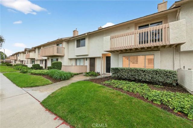 11360 166th 10, Cerritos, CA 90703