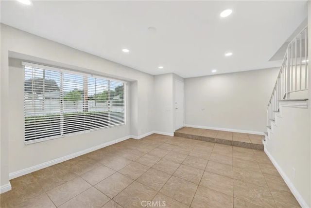 11360 166th 10, Cerritos, CA 90703