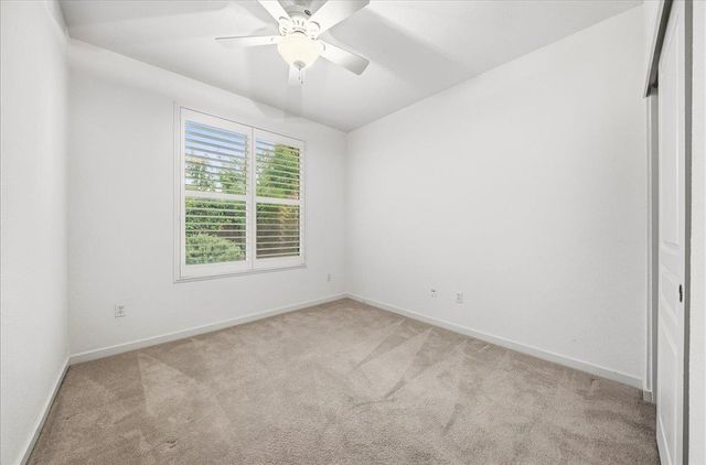 1017 Longhorn Ln, Lincoln, CA 95648