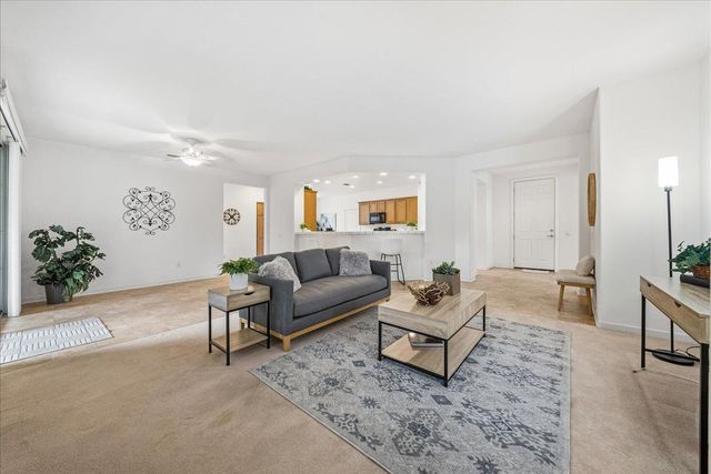1017 Longhorn Ln, Lincoln, CA 95648