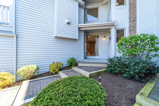 676 Midship Circle Circle, Webster, NY 14580