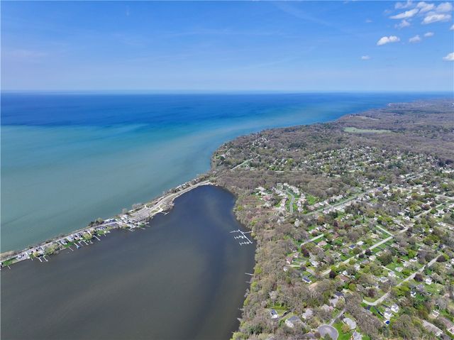 676 Midship Circle Circle, Webster, NY 14580