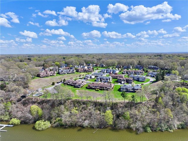 676 Midship Circle Circle, Webster, NY 14580