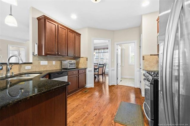 2712 Plum Ridge Road, Fayetteville, NC 28306