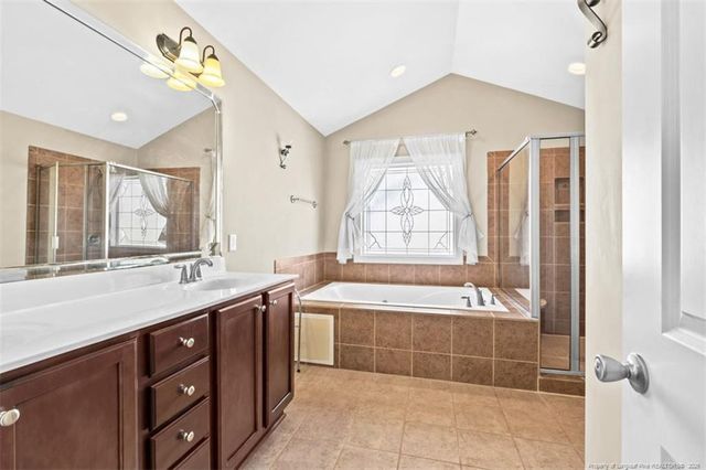 2712 Plum Ridge Road, Fayetteville, NC 28306