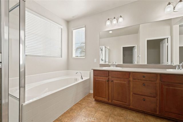 30632 Whetstone Circle, Menifee, CA 92584