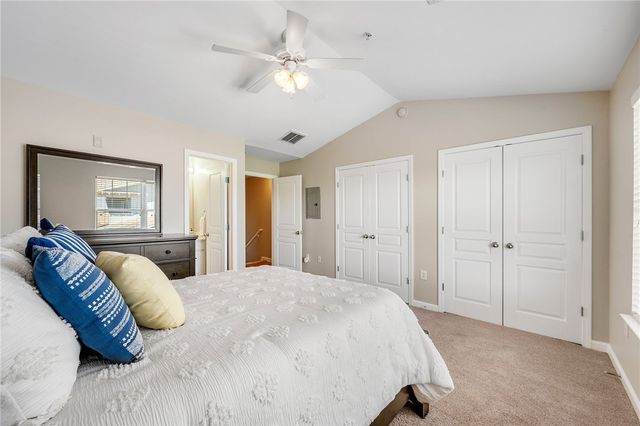 1725 Harvey Mitchell 1722, College Station, TX 77840